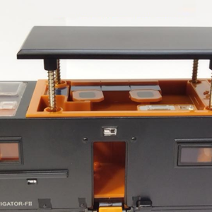 ماشین اسباب بازی کامیون کمپر مرسدس بنز مشکی مقیاس 1:24 BENZ NOMADISN_اسباب بازی